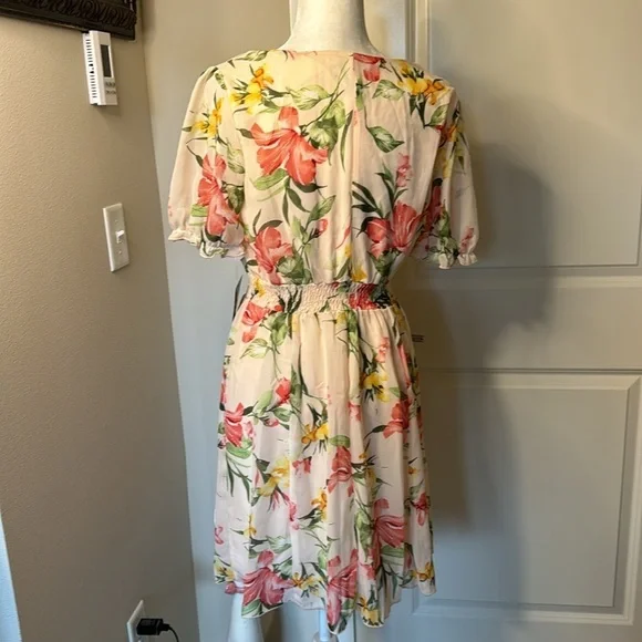 Stella & Julie floral dress - Picture 5 of 12